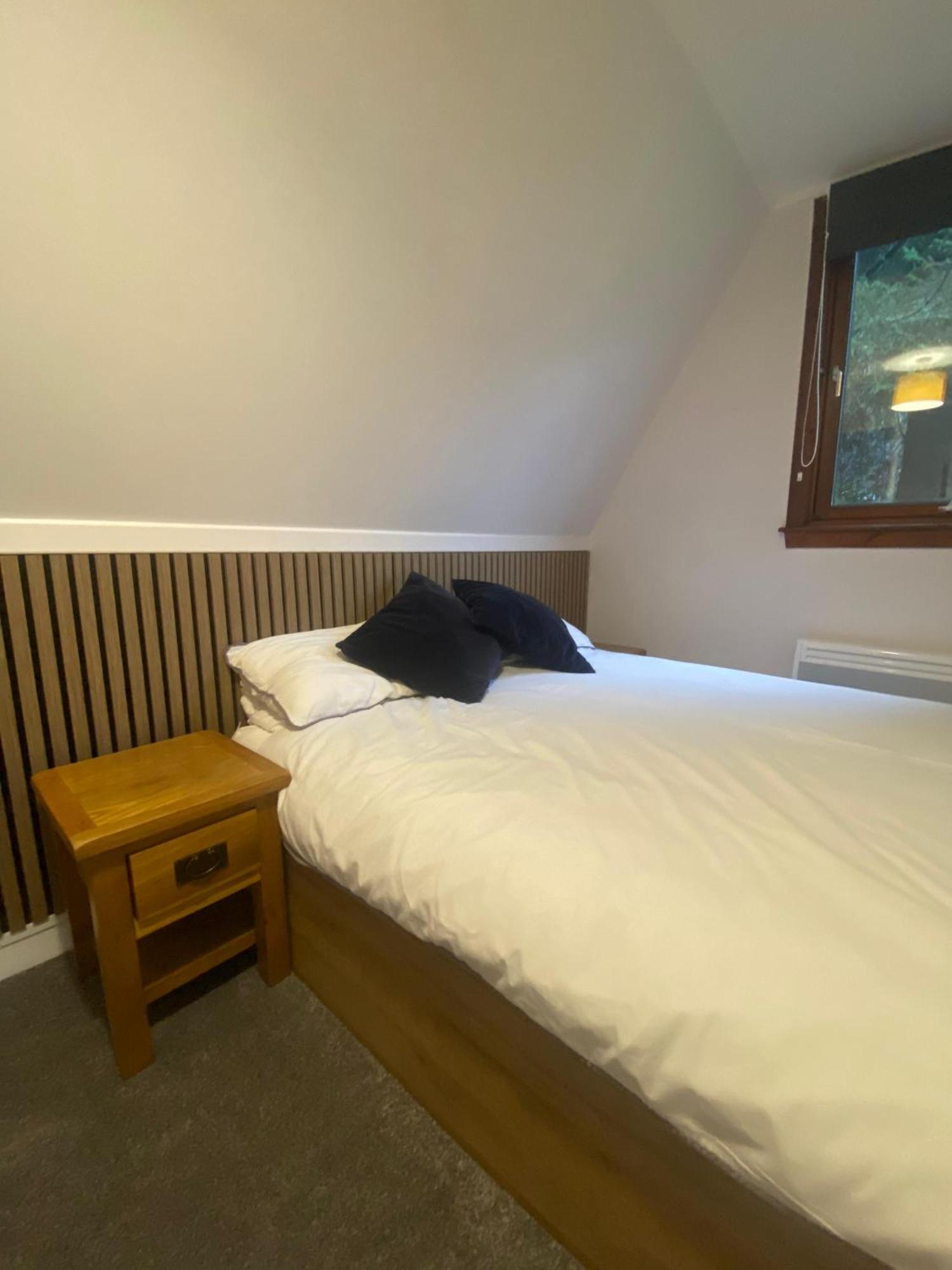 The Triangle Lodge Invergarry Εξωτερικό φωτογραφία